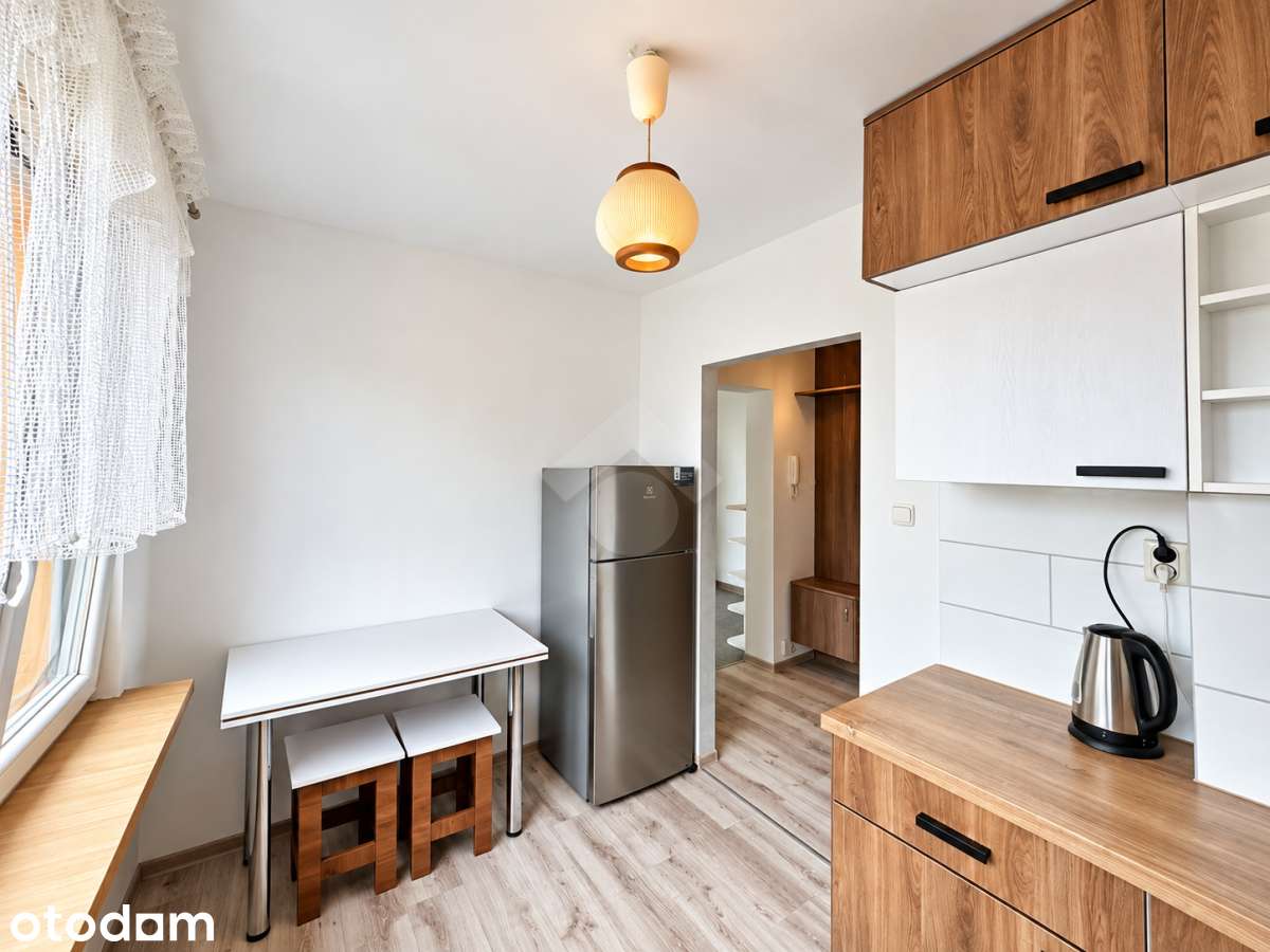 Kraków –  Kawalerka 31 m² |  Osobna kuchnia | Parking za szlabanem