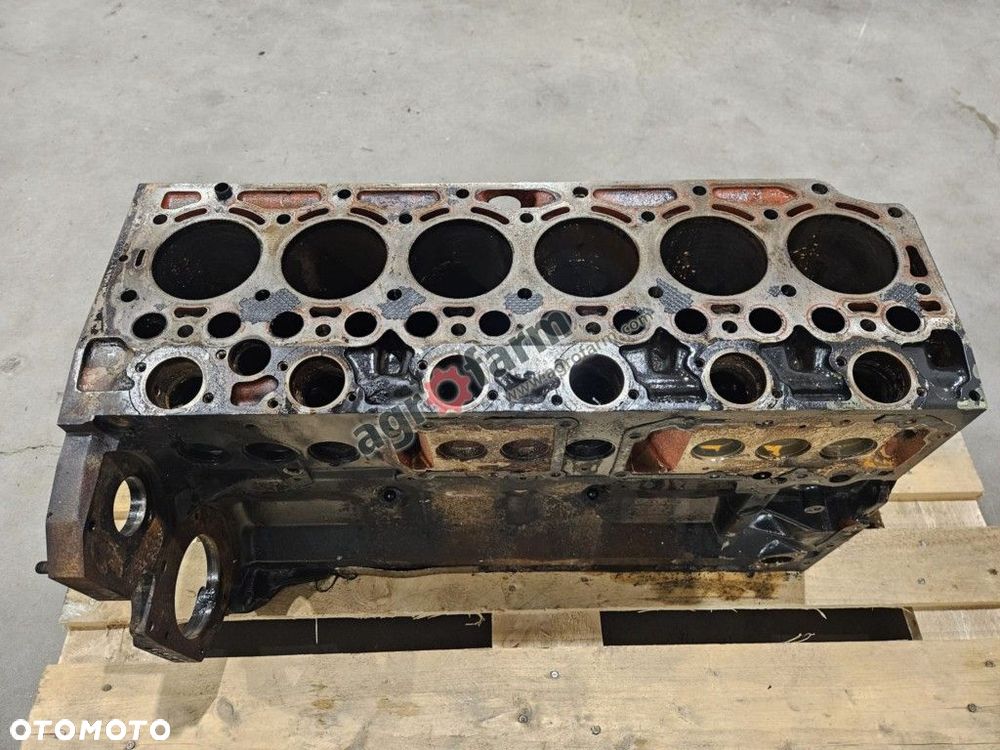 Blok silnika Deutz-Fahr Agrotron 105, 106, 110 - 2
