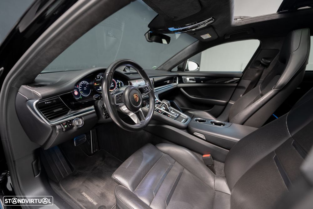Porsche Panamera Sport Turismo Turbo S E-Hybrid - 19