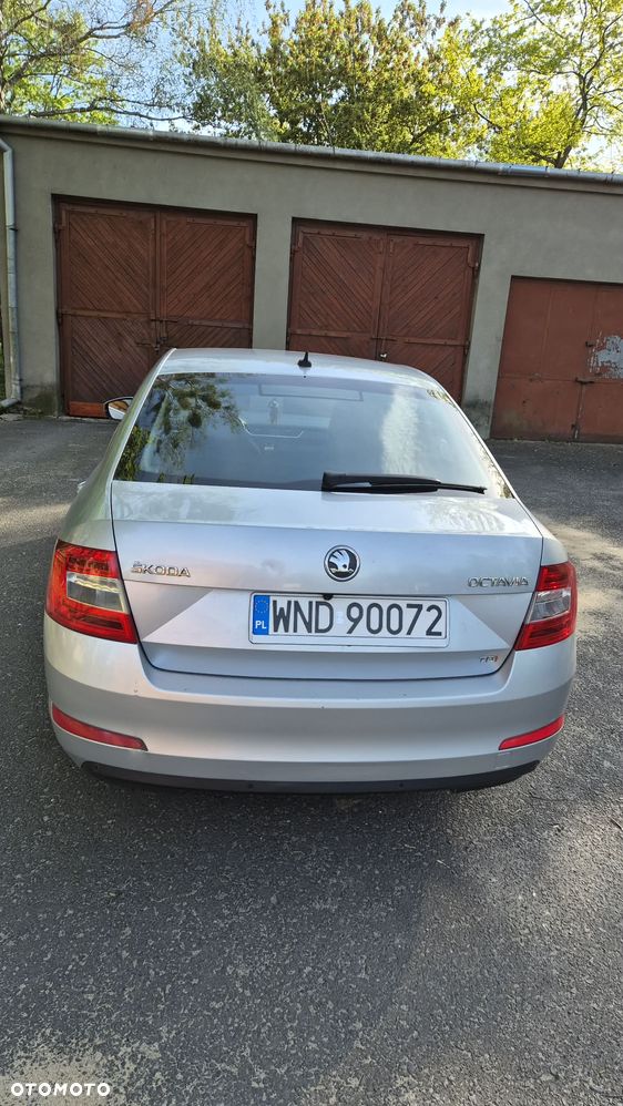 Skoda Octavia 2.0 TDI Elegance - 6