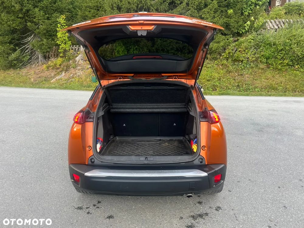 Peugeot 2008 1.5 BlueHDi GT Line S&S EAT8 - 5