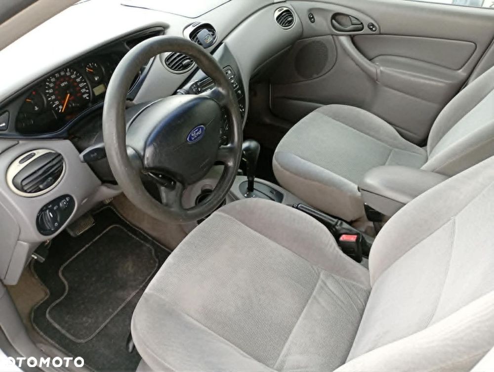 Ford Focus - 6