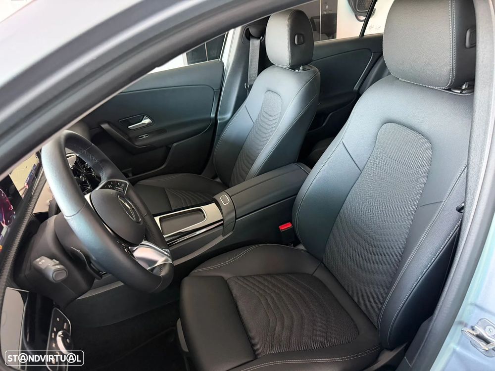 Mercedes-Benz A 200 Standard - 14