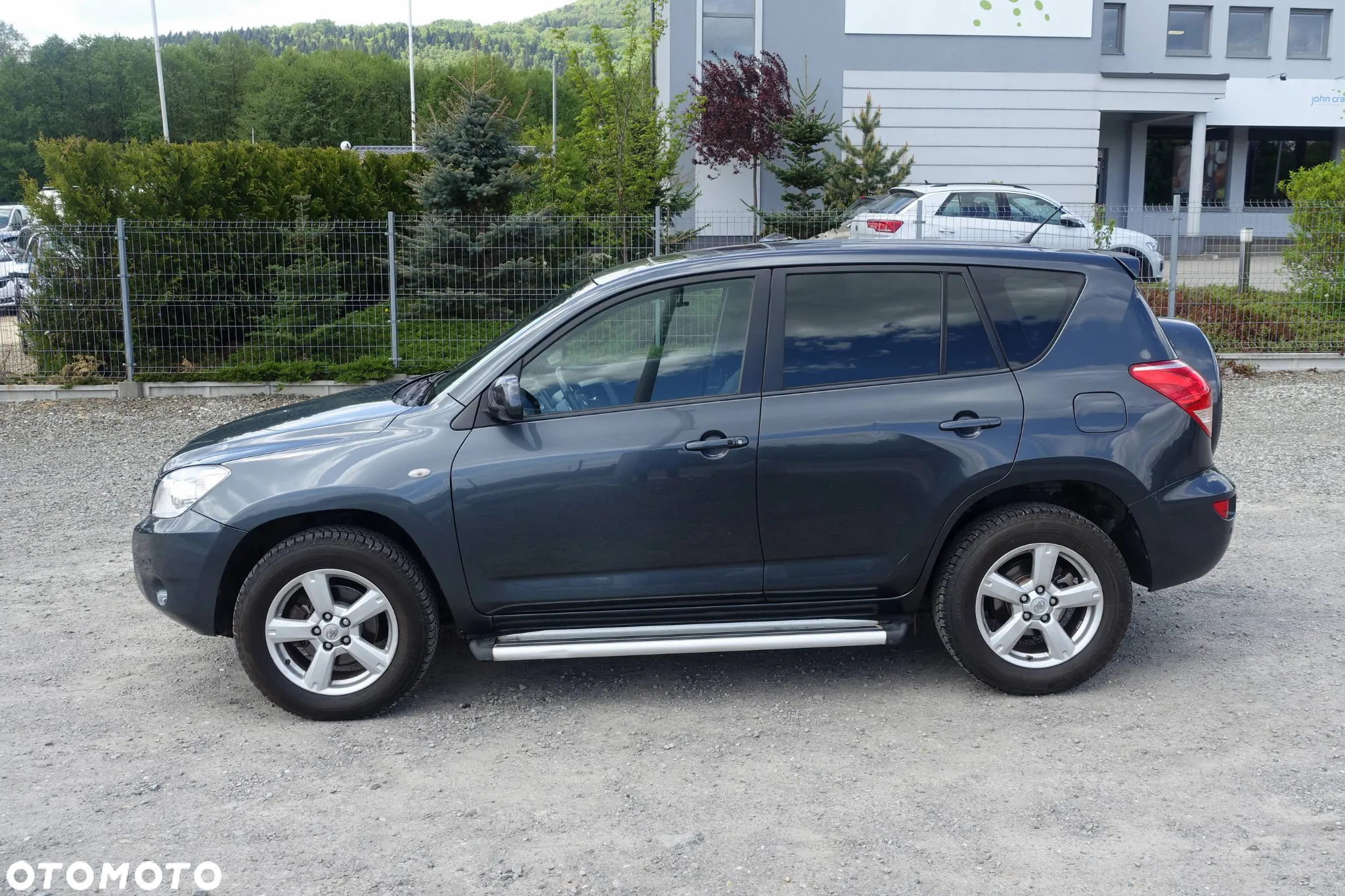 Toyota RAV4 2.0 VVT-i Premium - 8