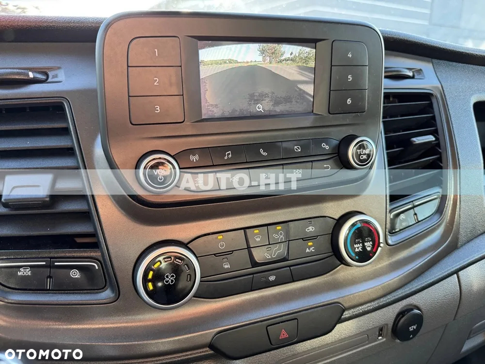 Ford Transit - 17