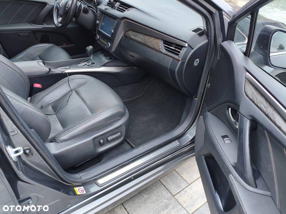 Toyota Avensis 2.0 Prestige MS - 7