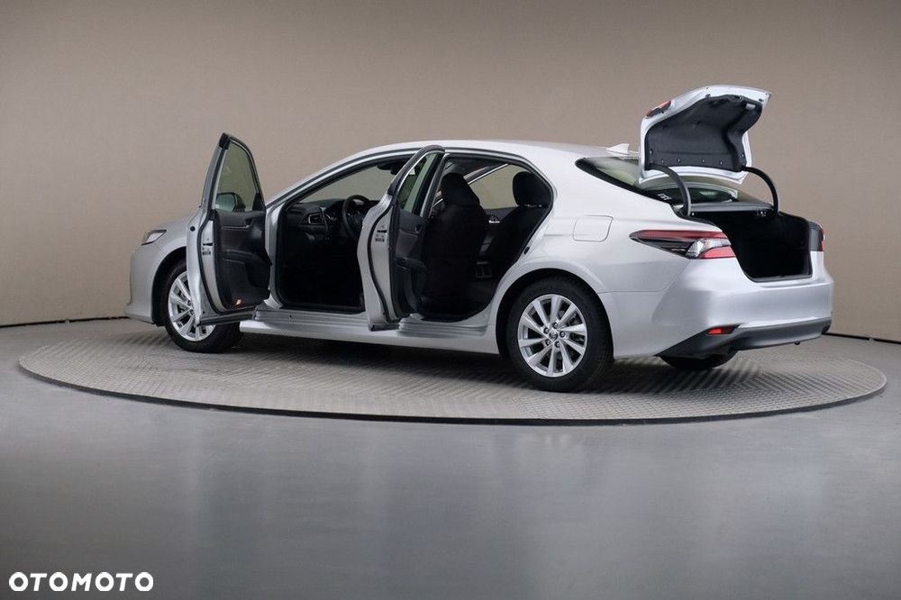 Toyota Camry 2.5 Hybrid Comfort CVT - 7
