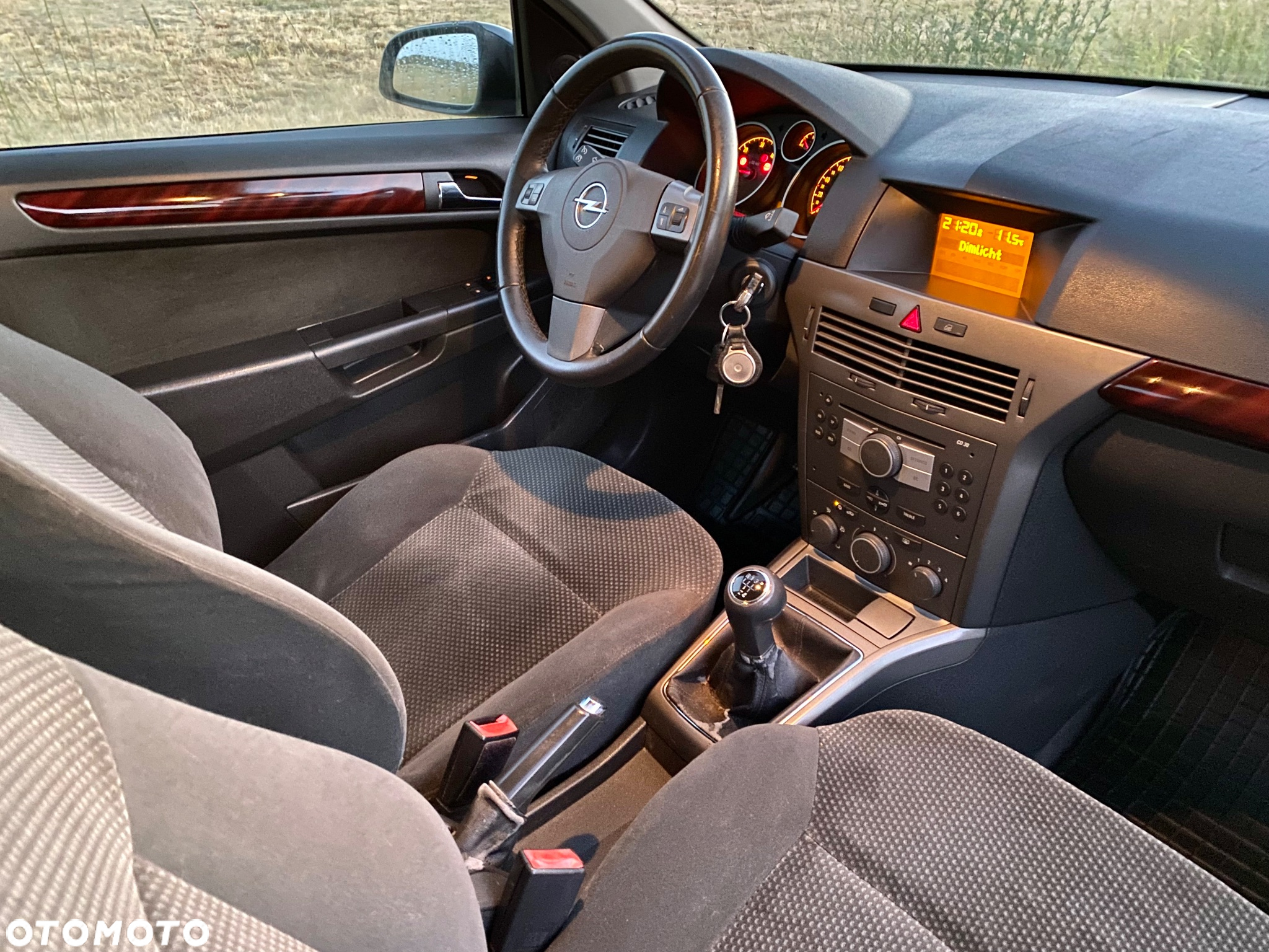 Opel Astra 1.7 CDTI Elegance - 12
