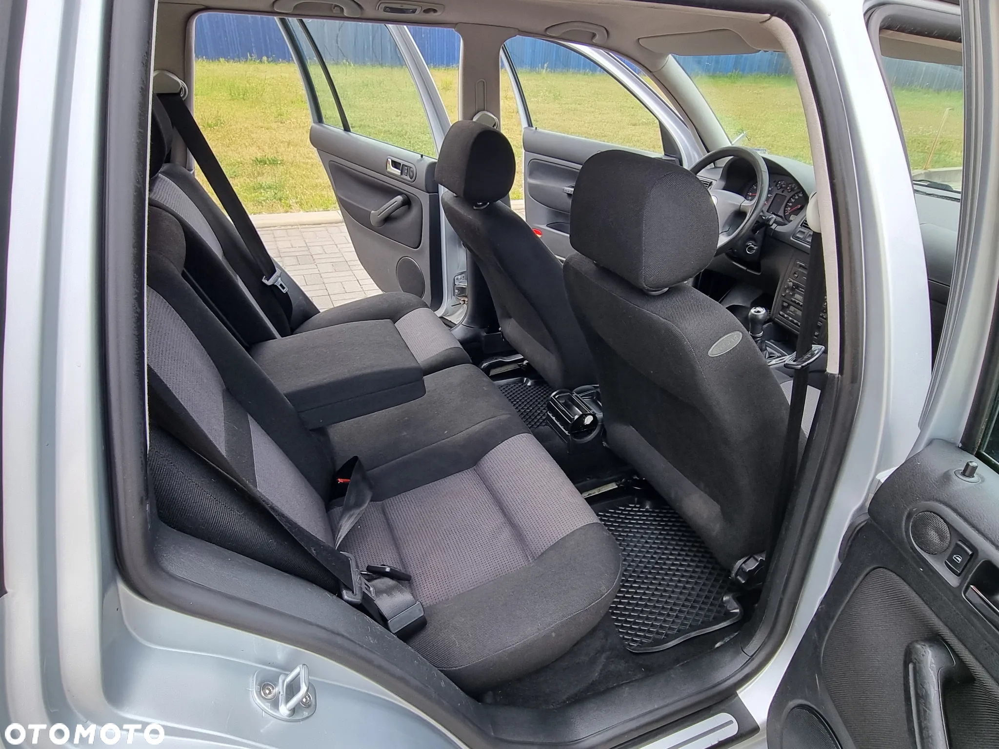 Volkswagen Golf IV 1.6 Basis - 21