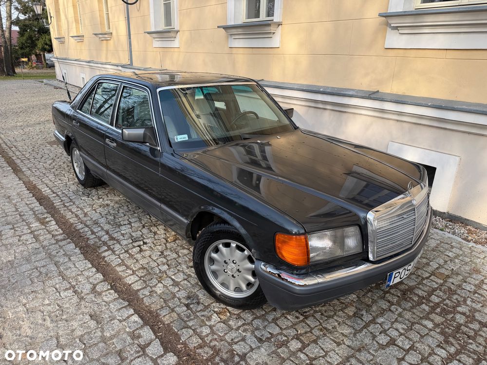 Mercedes-Benz 280 - 8