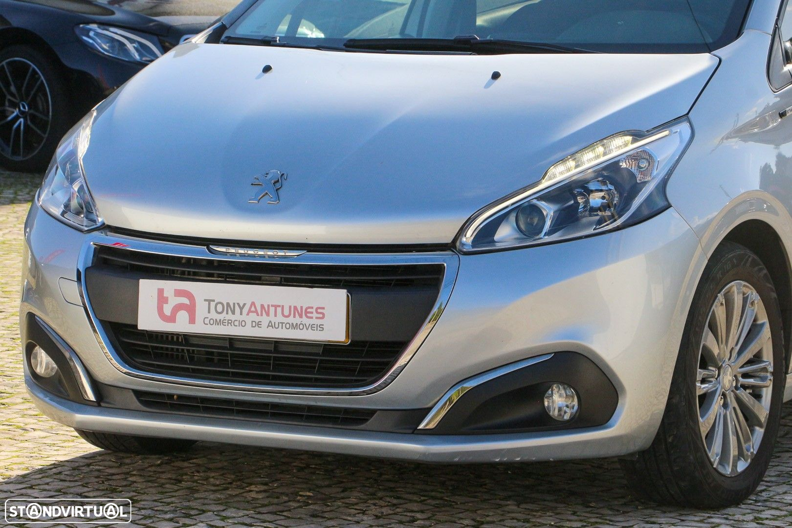 Peugeot 208 1.6 BlueHDi Style - 7
