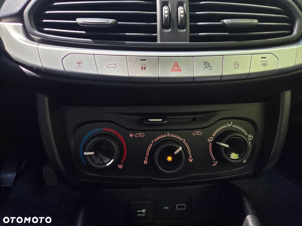 Fiat Tipo 1.4 16V EU6d - 14