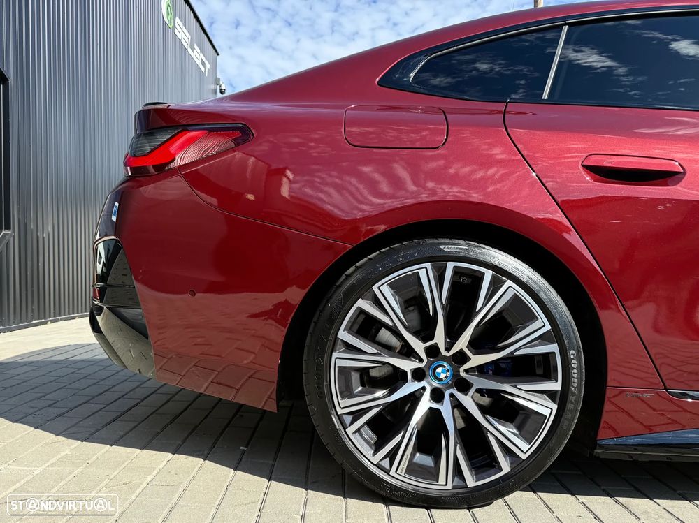 BMW i4 eDrive40 Pack Desportivo M Pro - 12