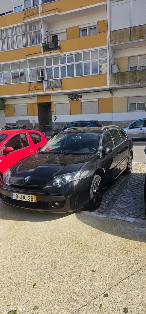 Renault Laguna Break 1.5 dCi SE Black Line 110g - 19