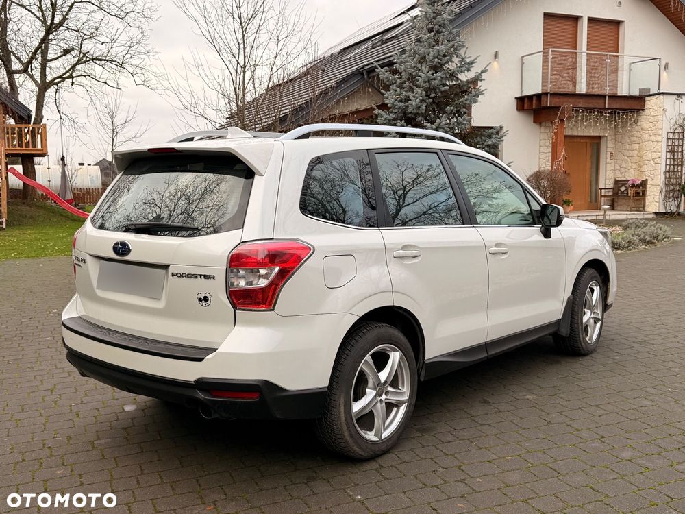 Subaru Forester 2.0 XT Comfort Lineartronic - 5