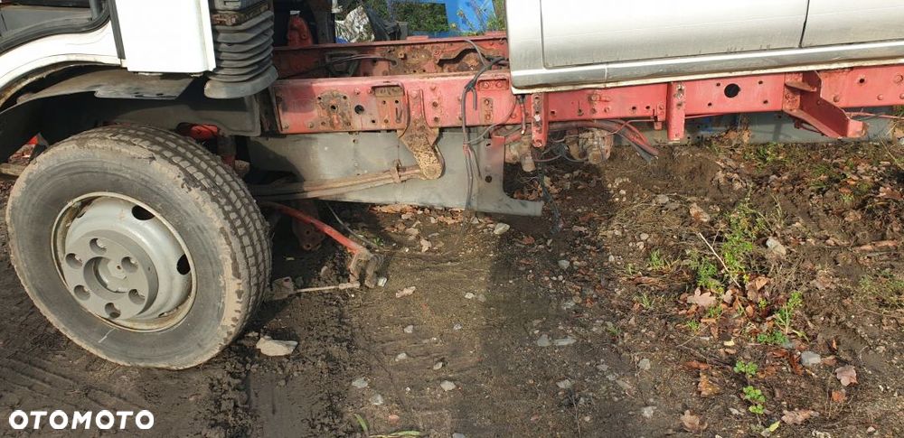 IVECO EUROCARGO NA CZĘŚCI DAWCA SZPILKA - 5