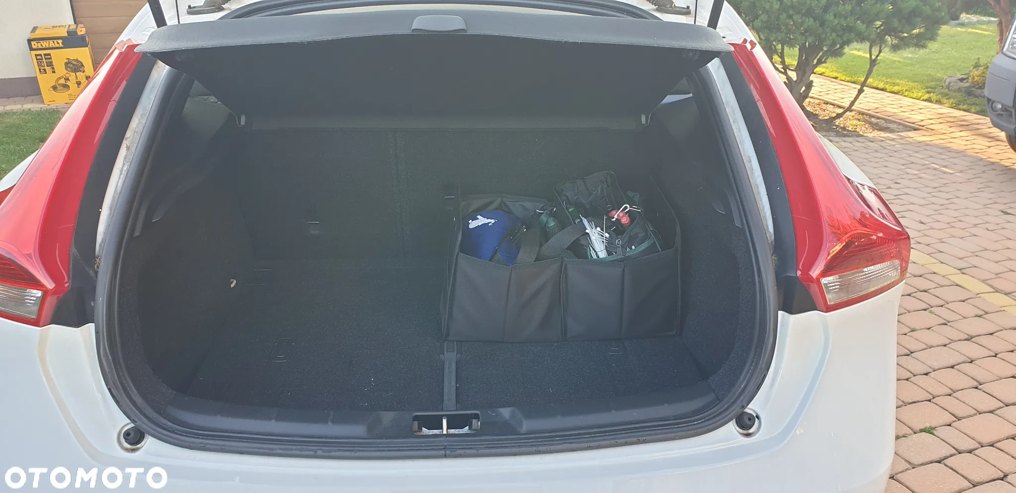 Volvo V40 T4 Summum - 10