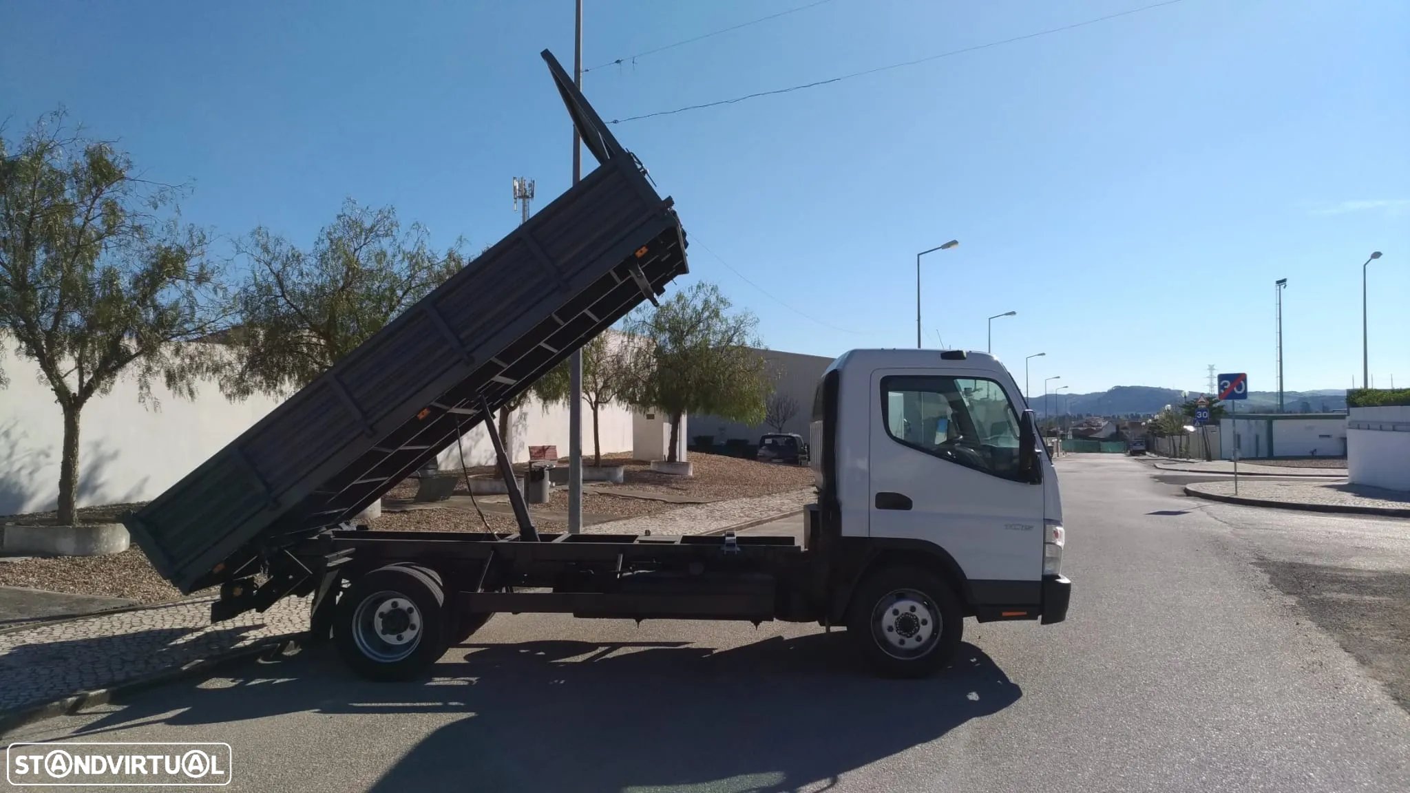 Mitsubishi Canter Fuso - 5