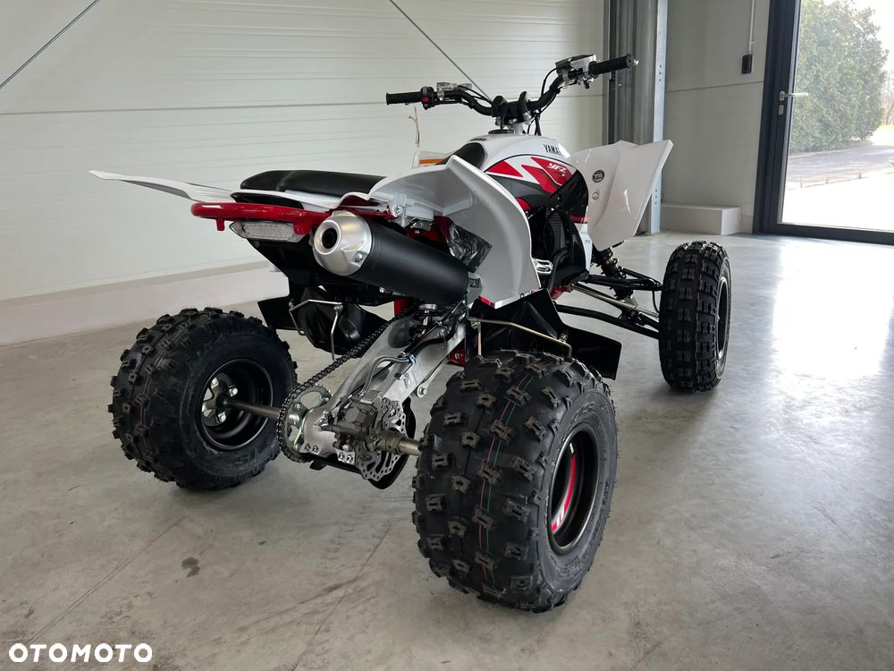 Yamaha YFZ - 11