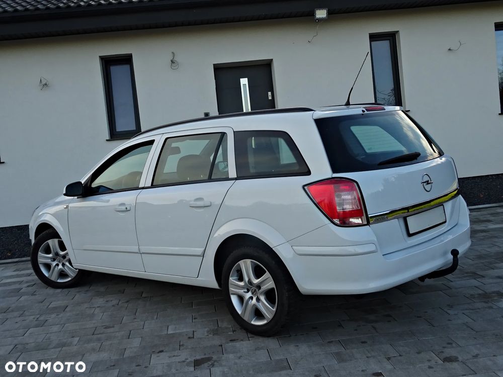 Opel Astra - 36