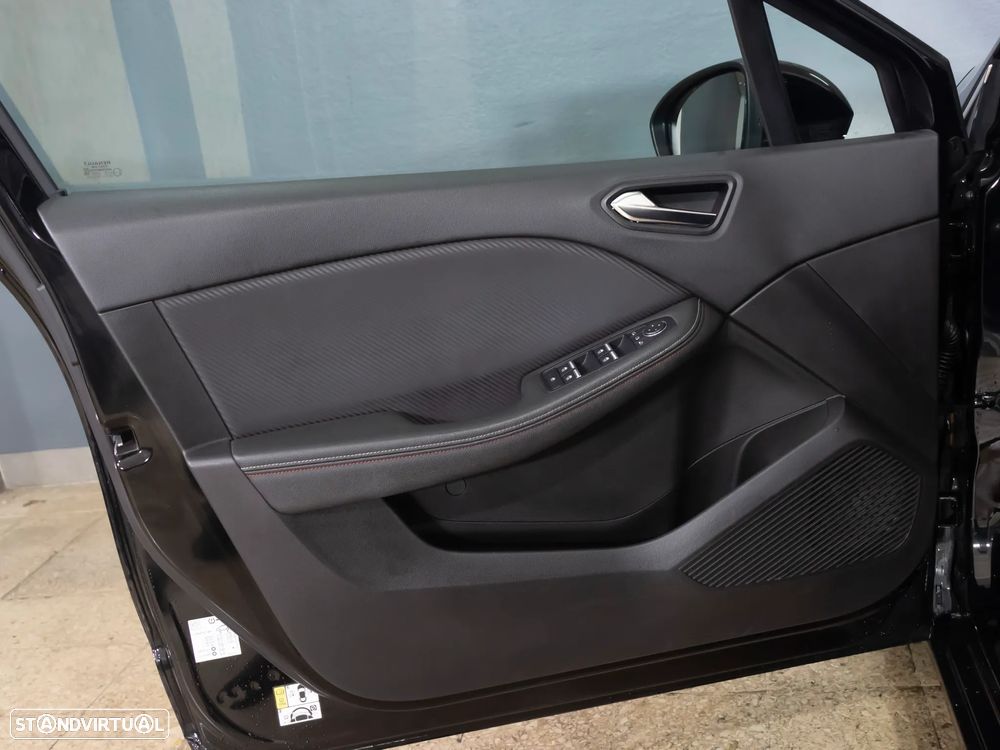 Renault Clio 1.0 TCe RS Line CVT - 14