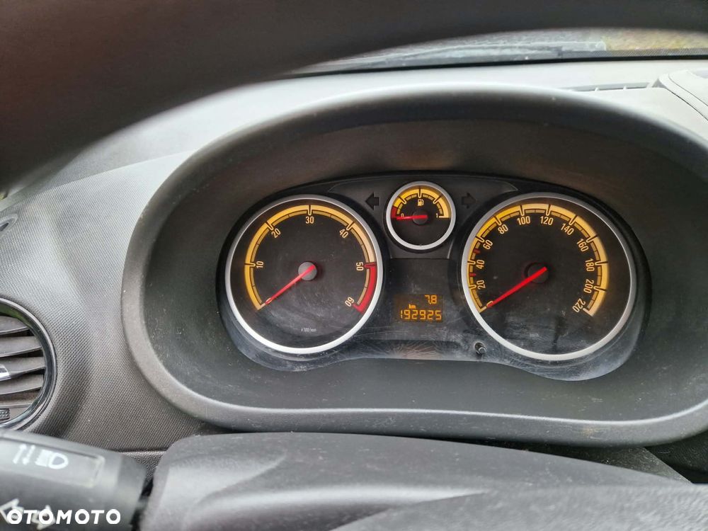Opel Corsa - 5