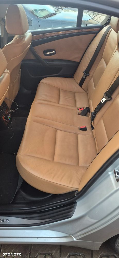 BMW Seria 5 530d Edition Exclusive - 9