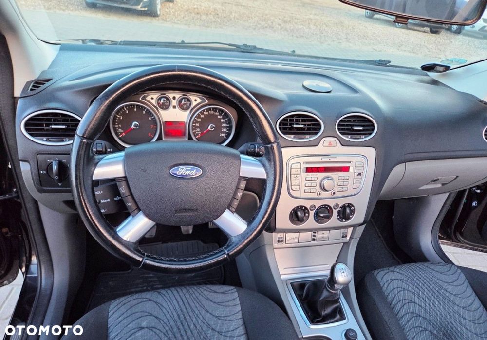Ford Focus - 19
