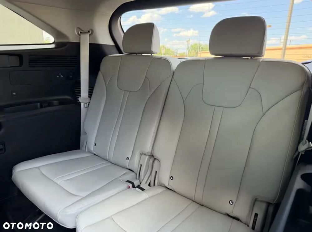 Kia Sorento - 31