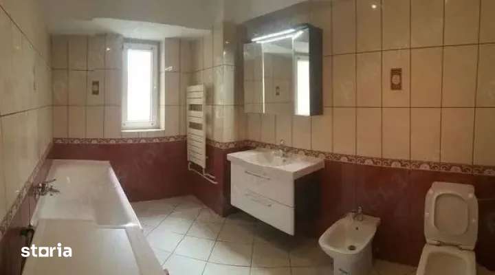Apartament 3 camere, 119 mp – Cartier Francez 10 Minute Metrou — fotografia 3