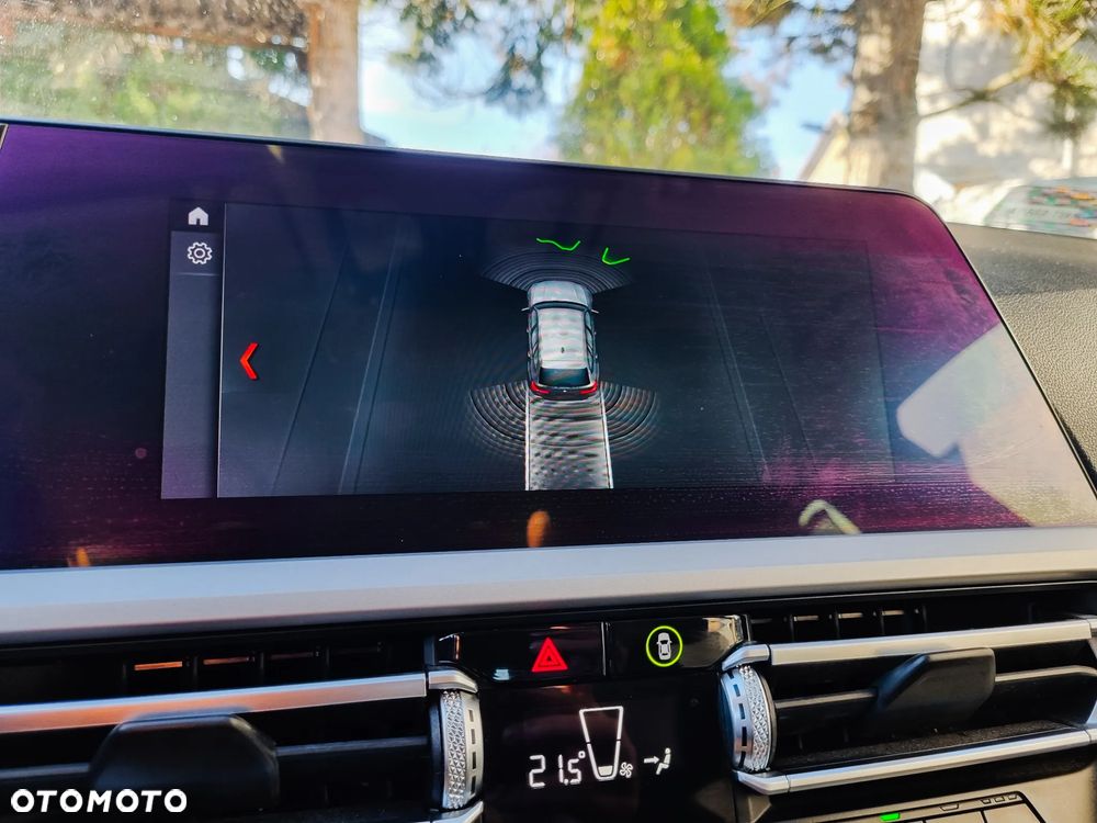 BMW Seria 3 320d Sport Line - 39