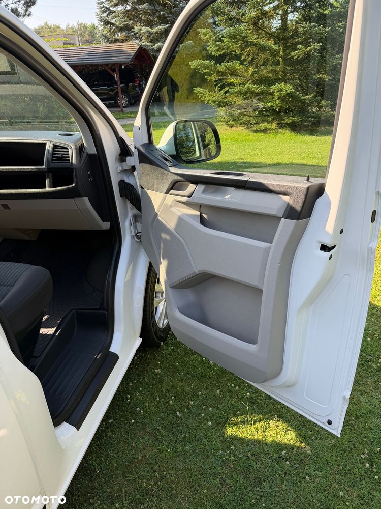 Volkswagen Transporter - 27