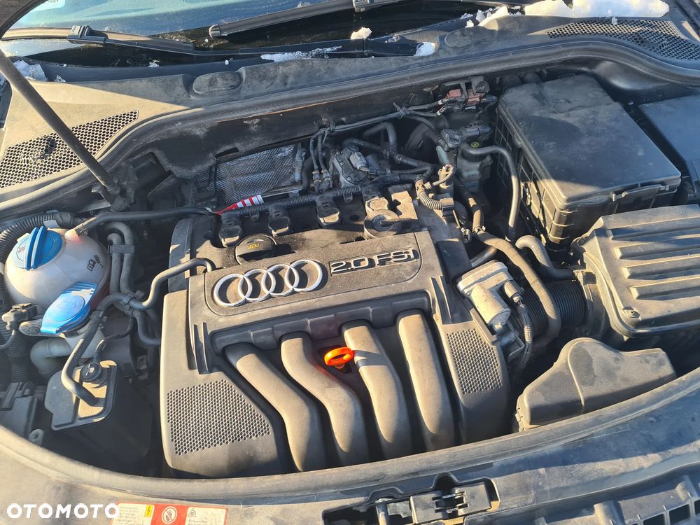 Audi A3 3-drzwiowe 2.0 FSI Ambition - 1