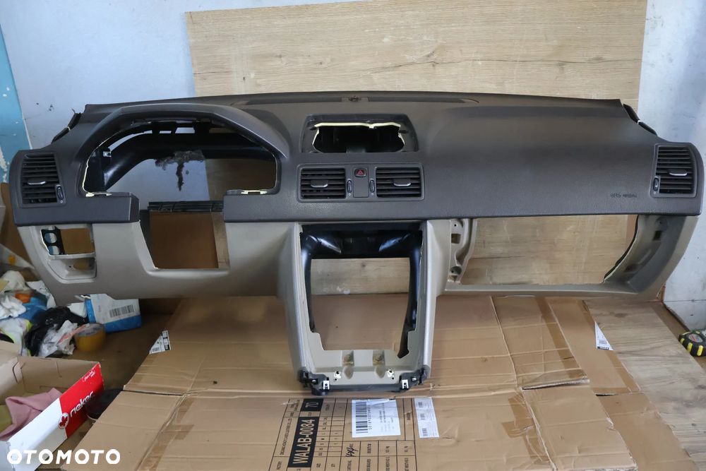 VOLVO XC90 I LIFT DESKA ROZDZIALCZA KONSOLA KOKPIT OAK BEŻOWA EUR 06-14 - 1