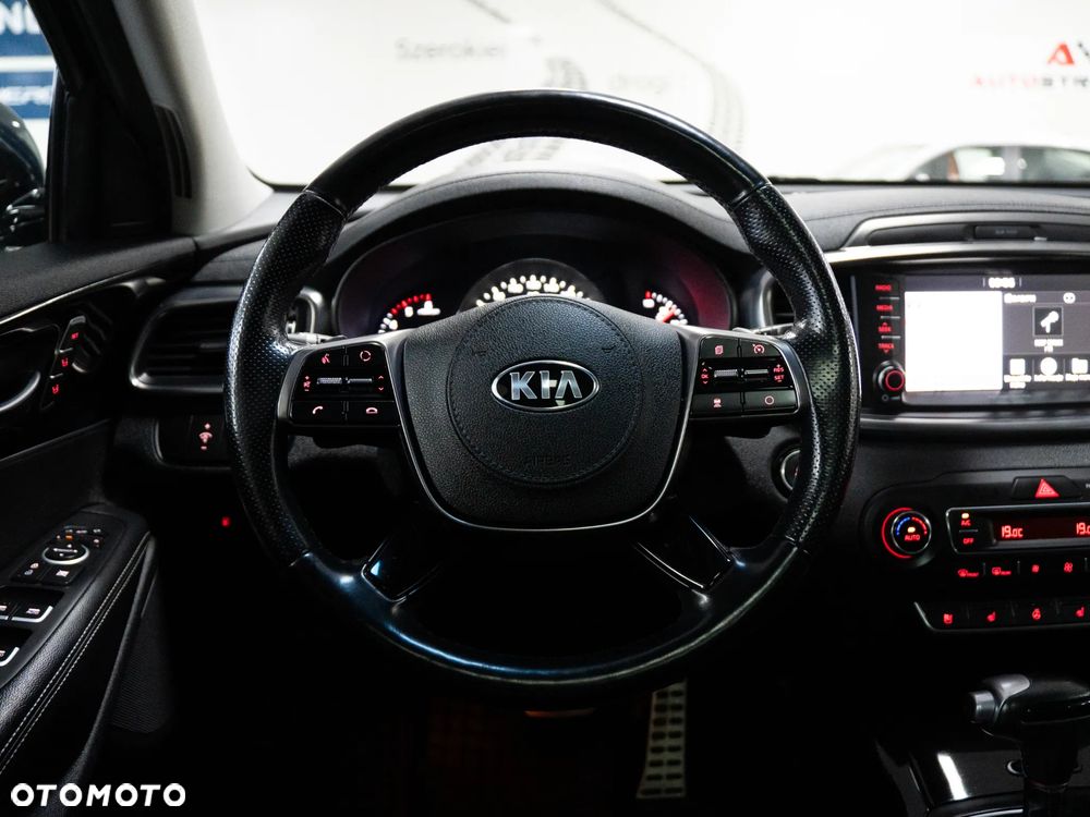 Kia Sorento 2.0 CRDI GT Line - 29
