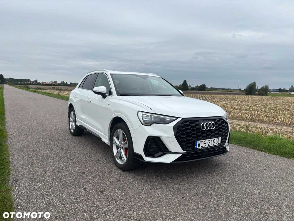 Audi Q3 2020 photo 2