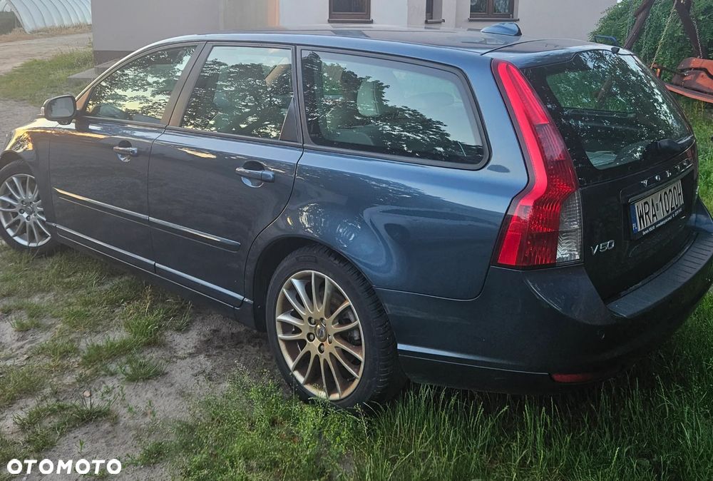 Volvo V50 - 3