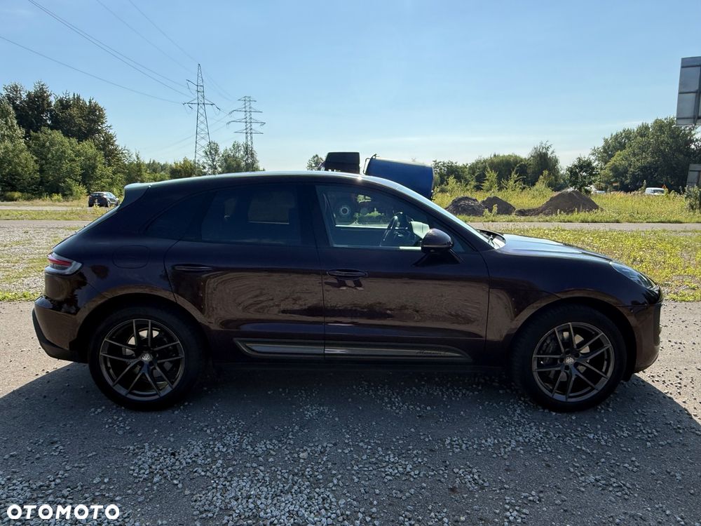 Porsche Macan T - 6