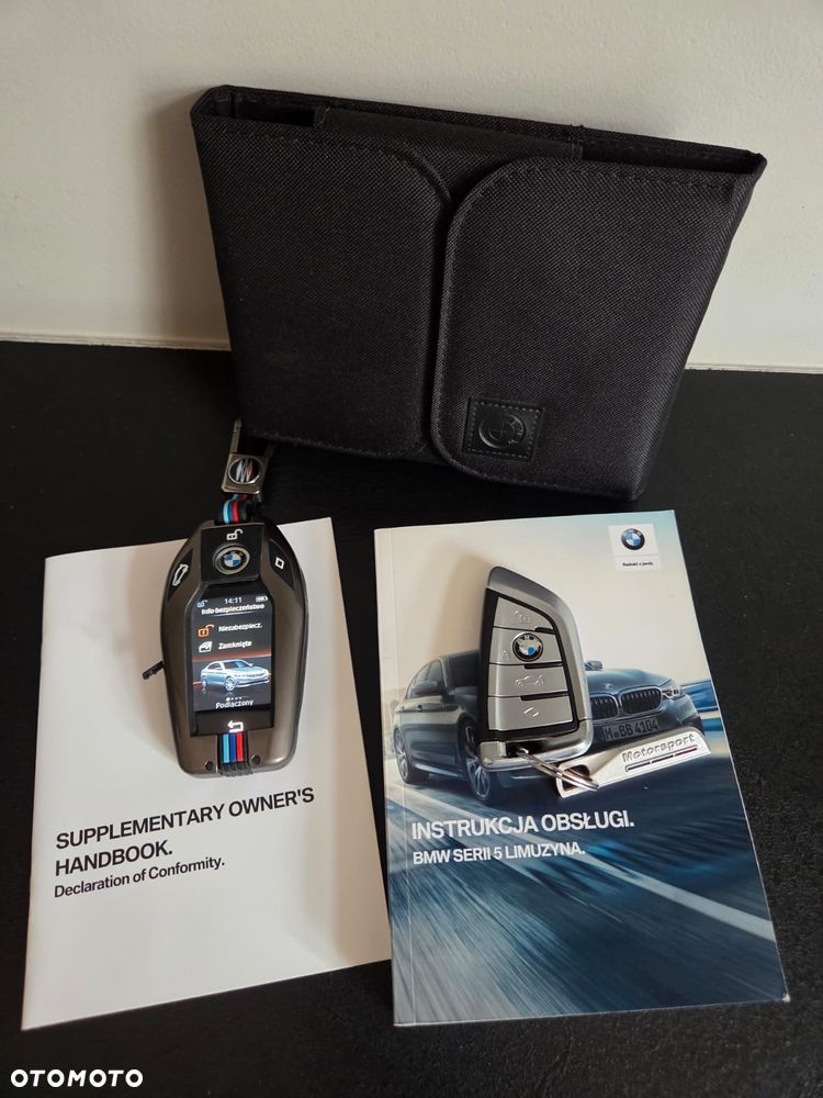 BMW Seria 5 530i GPF xDrive M Sport sport - 40