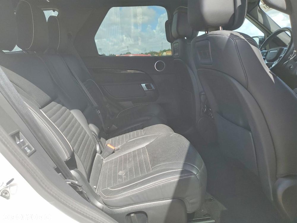 Land Rover Discovery - 12