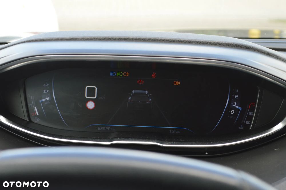 Peugeot 5008 1.5 BlueHDi Active S&S - 19