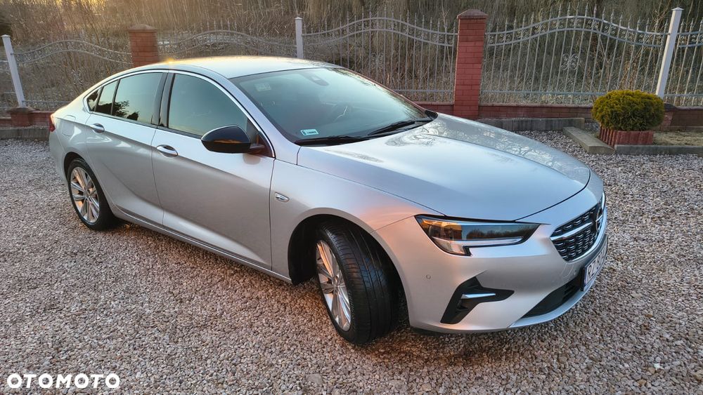 Opel Insignia 2.0 T Business Elegance S&S - 3
