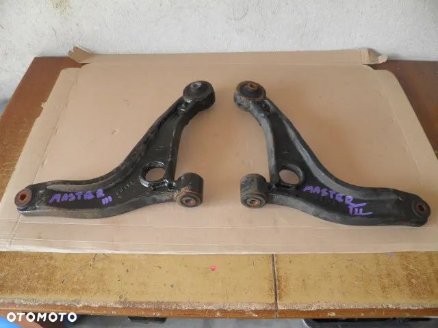 WAHACZ LEWY RENAULT MASTER III 2.3 2019r