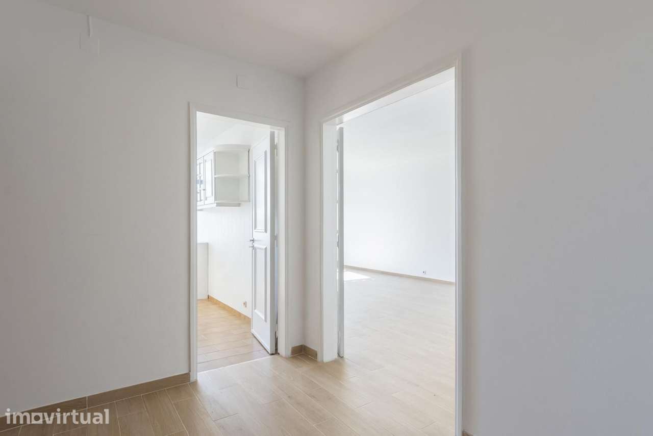 Apartamento T2 com estacionamento, Bairro do Rosário, Cascais - Grande imagem: 3/27