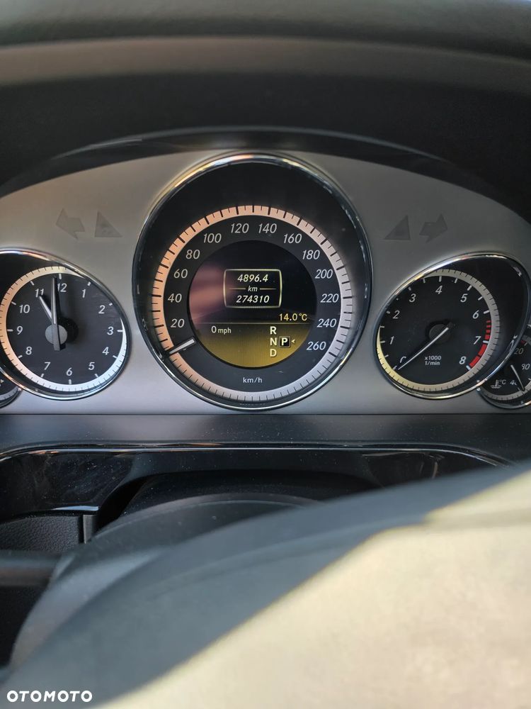 Mercedes-Benz Klasa E - 11