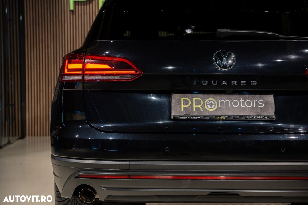 Volkswagen Touareg - 19