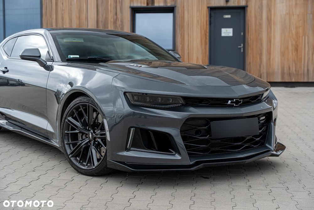 Chevrolet Camaro - 2