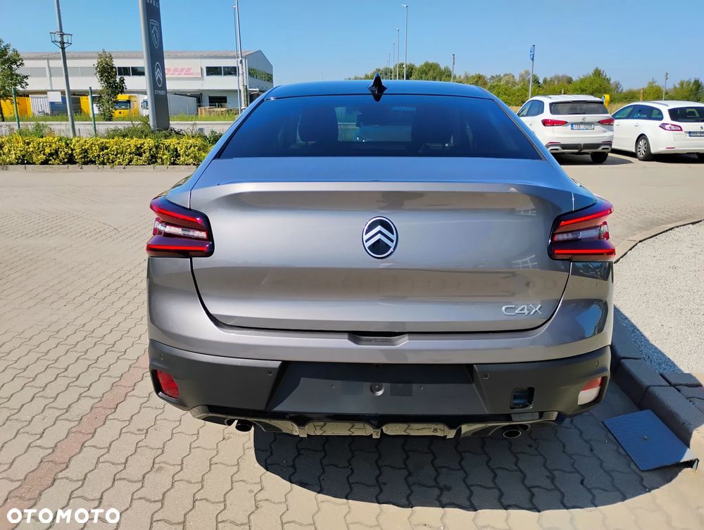Citroën C4X 1.2 mHEV Max eDCT6 - 7