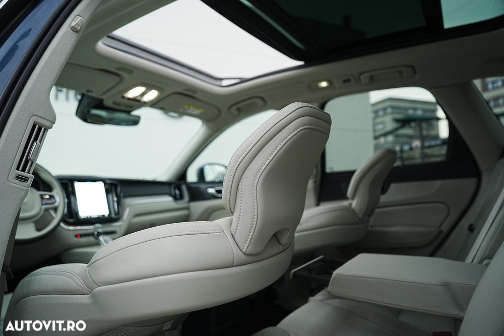 Volvo XC 60 Recharge T6 Twin Engine eAWD Inscription Expression - 22