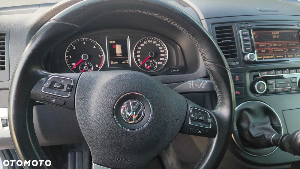 Volkswagen Multivan - 4